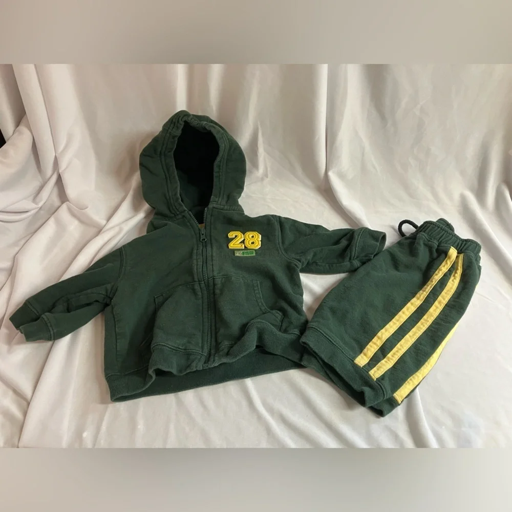 Carter's Green Sweatpants & Hoodie Set with Yellow Accents